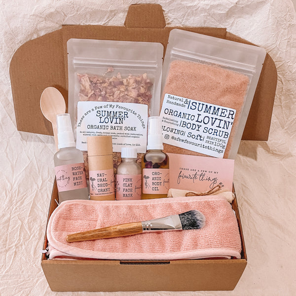 Summer Lovin’ Deluxe Gift Box